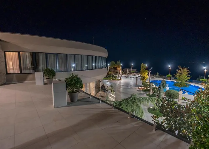 Duomo Resort